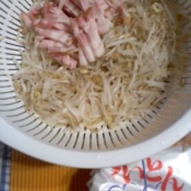 すいとん粉で もやしのちぢみ レシピ 作り方 By テツオ63 楽天レシピ